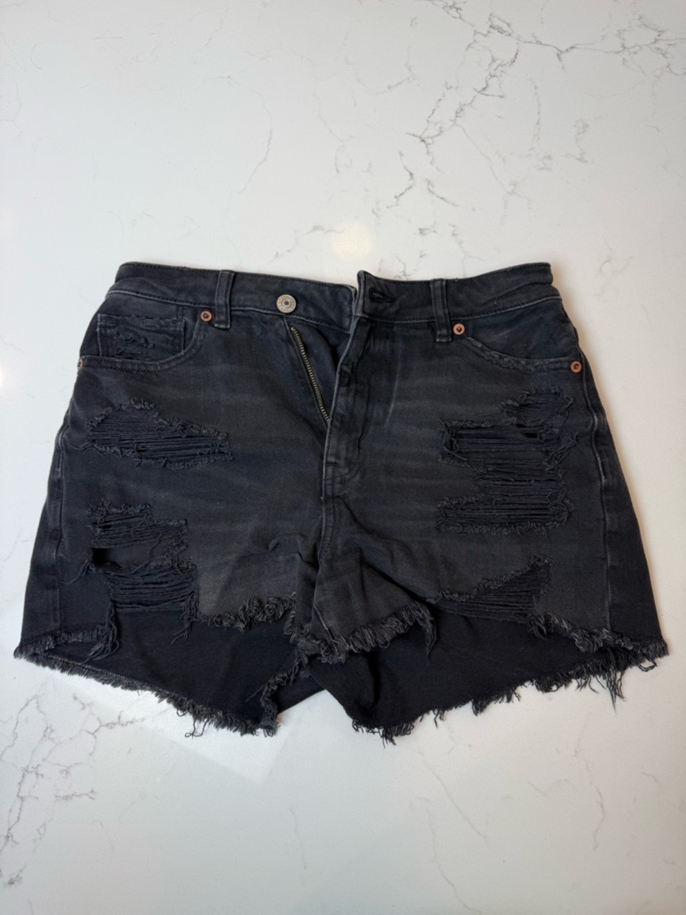 AEO Mom Short - Distressed Black Denim Shorts - sz 4